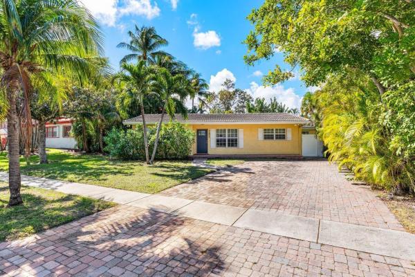 Whisem, 1495 NE 4th Ave, Boca Raton, Florida 33432, image 1