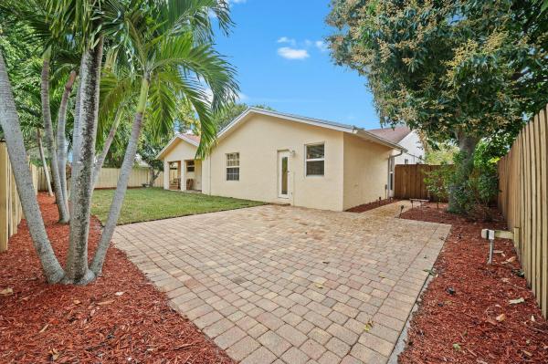 Pheasant Walk, 4751 Sugar Pine Dr, Boca Raton, Florida 33487, image 1