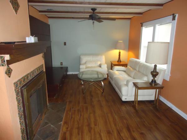 Maravilla Gardens, 2514 Oleander Blvd, Fort Pierce, Florida 34950, image 1