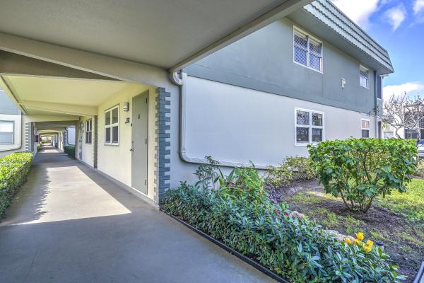 Flanders At Kings Point, 742 Flanders Dr #P, Delray Beach, Florida 33484, image 1