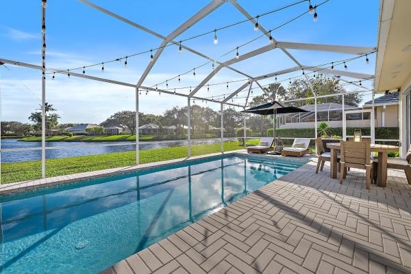 Sun Terrace At Lake Catherine, 1050 Bedford Ave, Palm Beach Gardens, Florida 33403, image 1