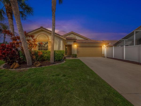 Lawrence Oaks, 7904 Manor Forest Ln, Boynton Beach, Florida 33436, image 1