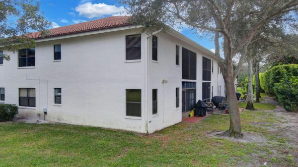 Sun Valley East, 9735 Pavarotti Ter #204, Boynton Beach, Florida 33437, image 3