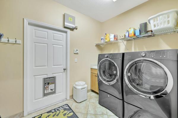 5781 NW Eskimo Cir, Port St. Lucie, Florida 34986, image 3