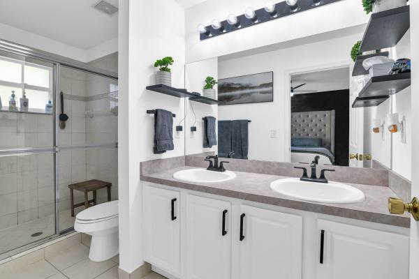 Palmbrooke Townhomes, 4724 Palmbrooke Cir, West Palm Beach, Florida 33417, image 2