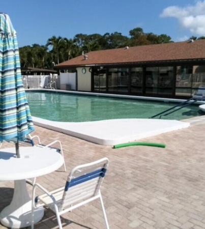 Pine Ridge 4, 5961 Whispering Pine Way #C-2, Greenacres, Florida 33463, image 2