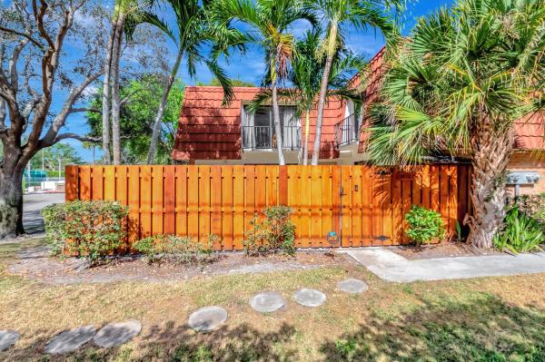 Spanish Wells, 3430 San Bernadino Dr #59-B, Delray Beach, Florida 33445, image 1