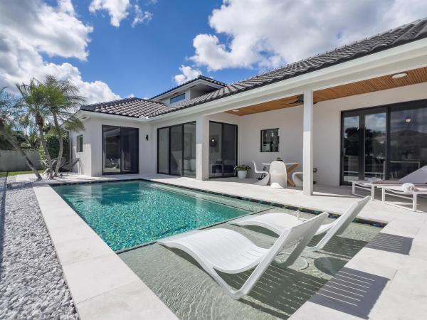 Sonata At Mission Bay, 10940 Haydn Dr, Boca Raton, Florida 33498, image 1