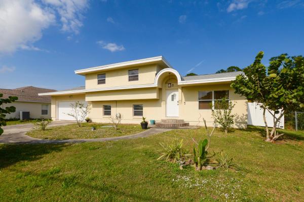 Northport Village, 517 NW Floresta Dr, Port St. Lucie, Florida 34983, image 1
