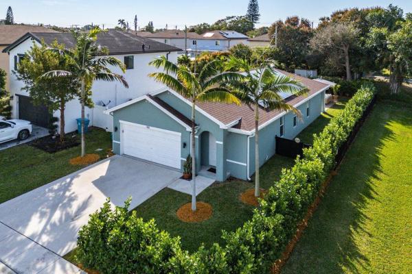 Boynton Heights, 140 SW 1st Ave, Boynton Beach, Florida 33435, image 1