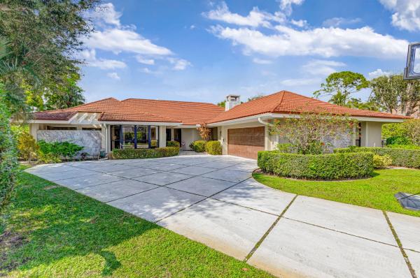 Marlwood Estates, 6 Graemoor Ter, Palm Beach Gardens, Florida 33418, image 1