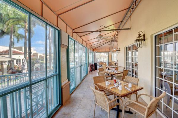 Regency Cove North At Coral Lakes, 12831 Coral Lakes Dr, Boynton Beach, Florida 33437, image 1
