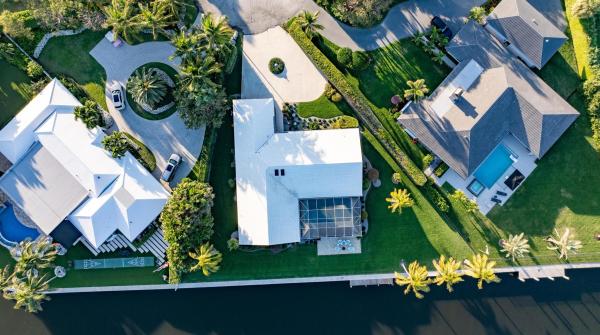 Place Au Soleil, 970 Orchid Ln, Gulf Stream, Florida 33483, image 1