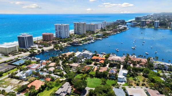 Boca Raton Por La Mar, 810 E Fern Dr, Boca Raton, Florida 33432, image 1