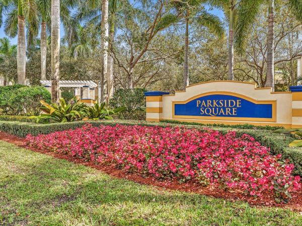 Parkside Square, 2921 S Greenleaf Cir, Boynton Beach, Florida 33426, image 1