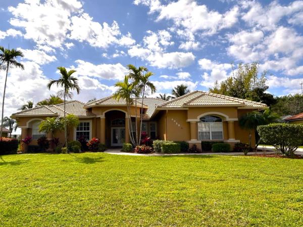 Legend Lake Estates, 4450 Hunting Trl, Lake Worth Beach, Florida 33467, image 1