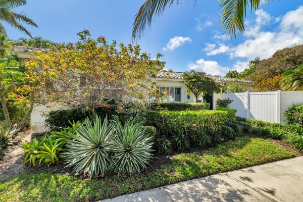 Southland Park, 110 Greenwood Dr, West Palm Beach, Florida 33405, image 1