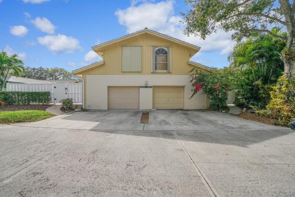 Westwood Lakes, 12621 Woodmill Dr, Palm Beach Gardens, Florida 33418, image 1