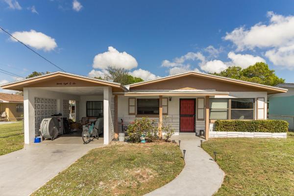 2806 Dunbar St, Fort Pierce, Florida 34947, image 1