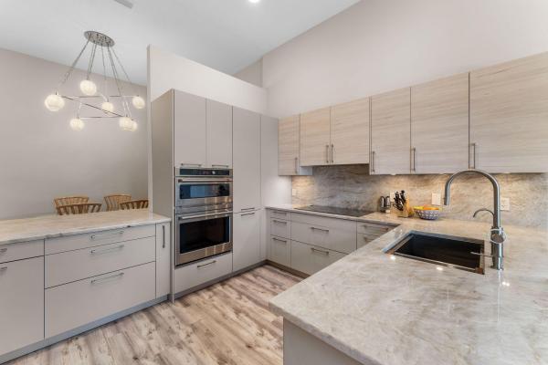 Palm Bay Club North, 102 Palm Bay Cir #C, Palm Beach Gardens, Florida 33418, image 1