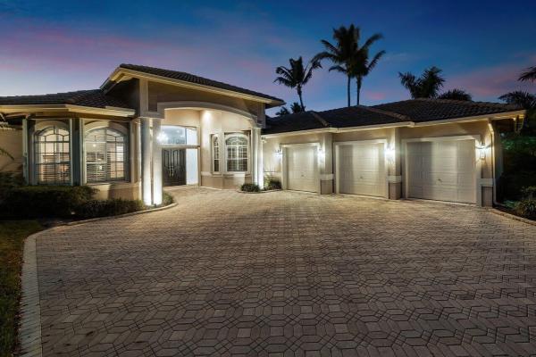 The Preserve At Ironhorse, 8227 Lakeview Dr, West Palm Beach, Florida 33412, image 1