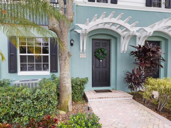 Mallory Square, 511 N Mallory Cir, Delray Beach, Florida 33483, image 1