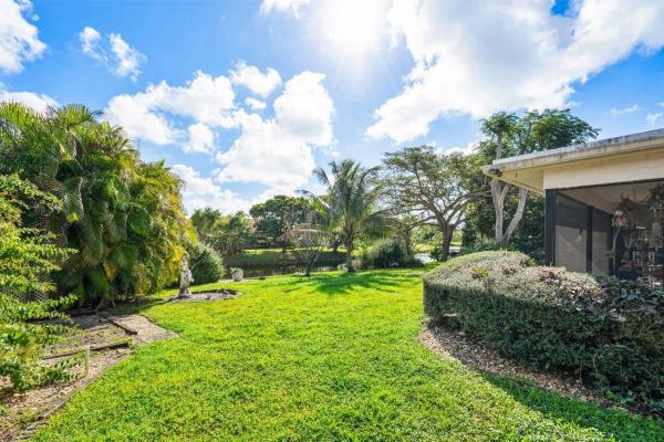 Sun Valley 1, 9736 Majestic Way, Boynton Beach, Florida 33437, image 2