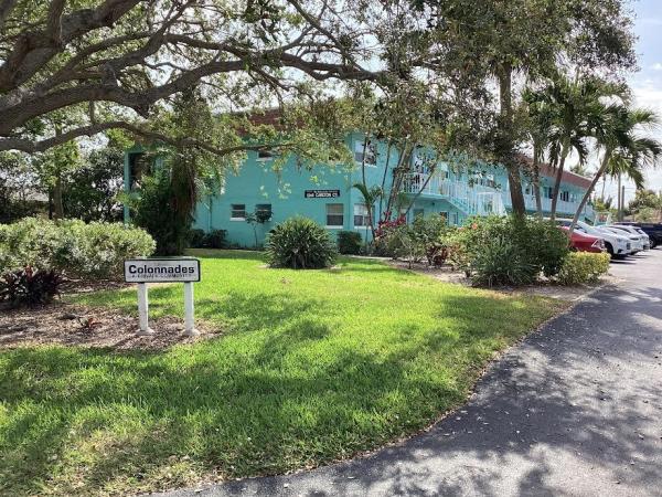 Colonnades, 1245 N Carlton Ct #206, Fort Pierce, Florida 34949, image 1