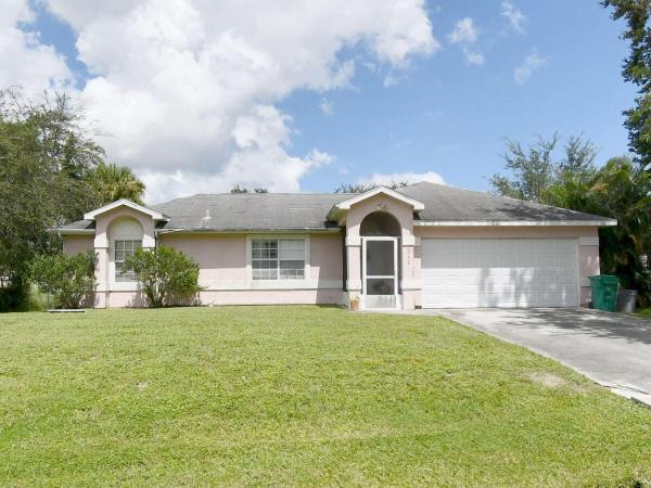 317 SW Buxton Ave, Port St. Lucie, Florida 34983, image 1