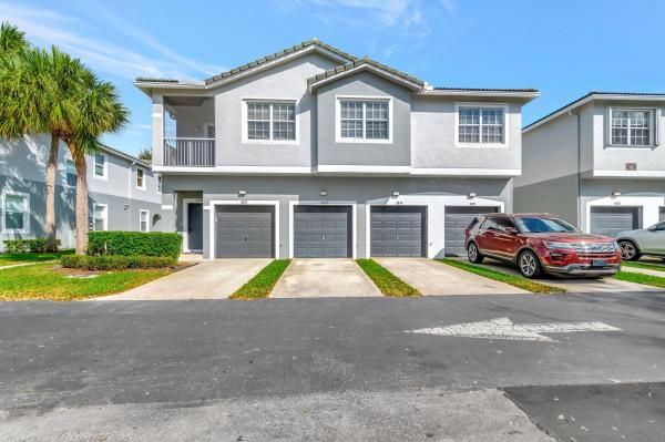 Magnolia Bay, 3070 Grandiflora Dr, Greenacres, Florida 33467, image 1