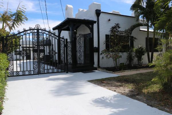 The Gardens, 4112 Garden Ave, West Palm Beach, Florida 33406, image 1