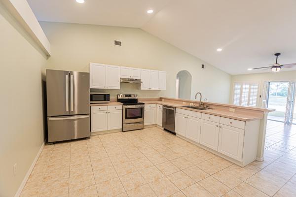 Torino, 5857 NW Corso Ave, Port St. Lucie, Florida 34986, image 3