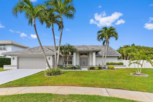 Lakeview Estates, 6538 Blue Bay Cir, Lake Worth Beach, Florida 33467, image 1