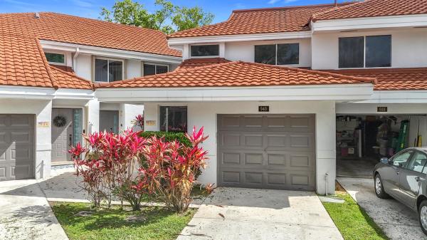 Parc Court, 940 NW 92nd Ter #940, Plantation, Florida 33324, image 1