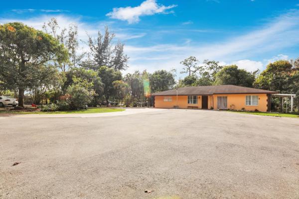 Palm Beach Farms, 100 Possum Pass, West Palm Beach, Florida 33413, image 1