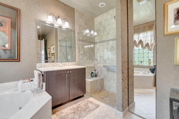 Valencia Shores, 7917 Charlemont Pt, Lake Worth, Florida 33467, image 1
