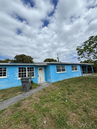Gramercy Park, 4877 Caribbean Blvd Blvd, West Palm Beach, Florida 33407, image 1
