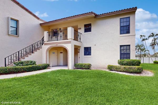 Lake Windwood, 2600 Greenwood Ter #213, Boca Raton, Florida 33431, image 1