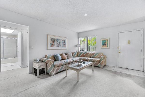 Aspen At Las Verdes, 5130 Las Verdes Cir #314, Delray Beach, Florida 33484, image 2