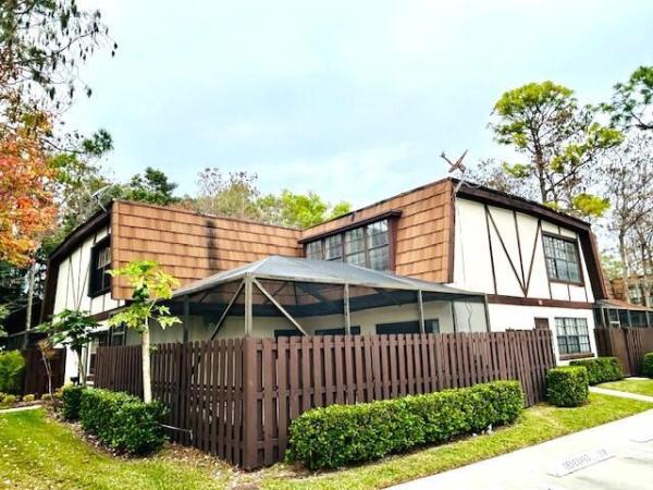 Weybridge Townhomes, 138 Weybridge Cir #B, Royal Palm Beach, Florida 33411, image 1