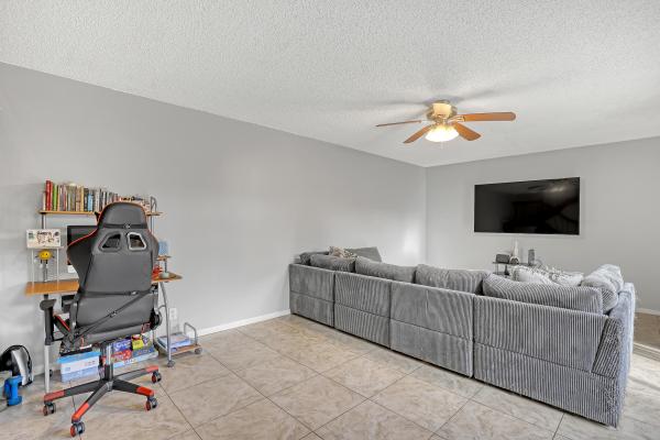 Lago Lucerne, 3943 Carolina Dr, Lake Worth, Florida 33461, image 2