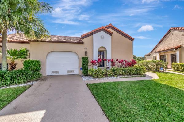 The Moorings At Aberdeen, 8240 Waterline Dr, Boynton Beach, Florida 33472, image 1