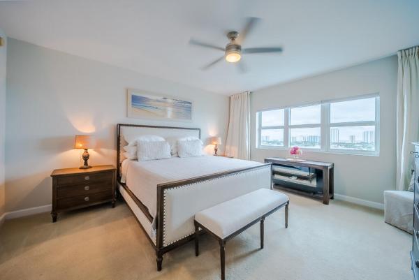 Marina Grande Club & Residences, 2640 Lake Shore Dr #1208, Riviera Beach, Florida 33404, image 1
