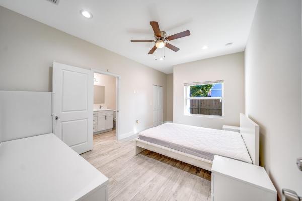 West Gate Estates, 3172 Hiawatha Ave, West Palm Beach, Florida 33409, image 1