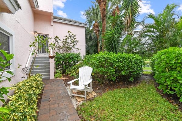 2608 Fairway Dr, Jupiter, Florida 33477, image 1