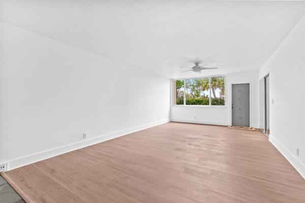 Sabal Pine East, 2825 SW 22nd Ave #1040, Delray Beach, Florida 33445, image 2