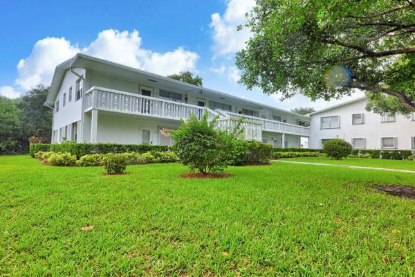 Oakridge, 56 Oakridge #56, Deerfield Beach, Florida 33442, image 1