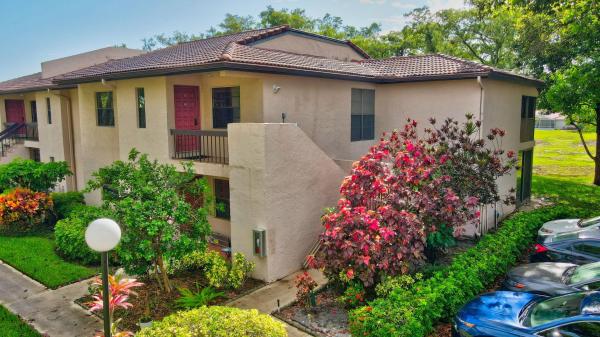 The Pines Of Boca Lago, 9266 Vista Del Lago #H, Boca Raton, Florida 33428, image 1
