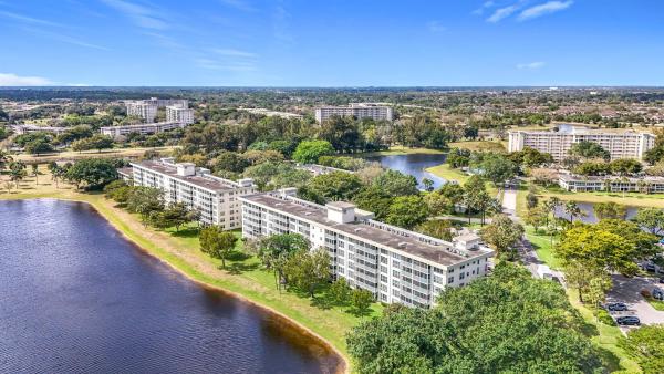Palm-Aire Country Club 4, 3100 N Course Ln #204, Pompano Beach, Florida 33069, image 1