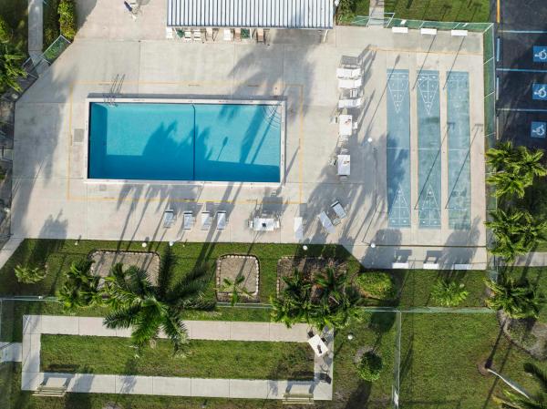 Gately At Cresthaven Townhomes, 2638 Gately Dr E #73, West Palm Beach, Florida 33415, image 2